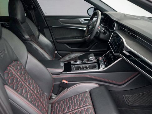 Used 2022 Audi RS 6 w/ Carbon Optic Package image 23