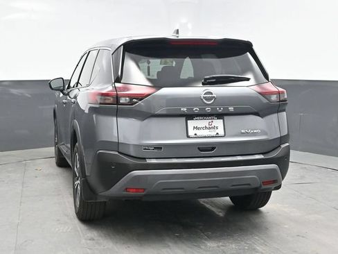 Used 2021 Nissan Rogue SV AWD/4WD image 5