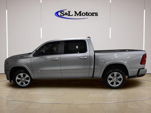 New 2026 RAM 1500 Big Horn AWD/4WD image 3