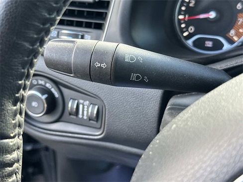 Used 2019 Jeep Renegade Limited w/ UConnect 8.4 Nav Group image 29