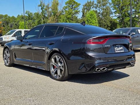 Used 2019 Kia Stinger GT1 RWD image 3
