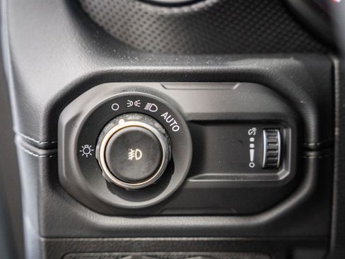 New 2026 Jeep Wrangler Rubicon w/ Dual Top Group image 40