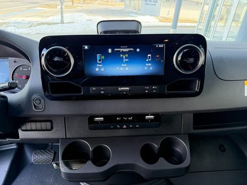 New 2025 Mercedes-Benz Sprinter 3500 image 16