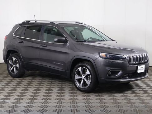Used 2019 Jeep Cherokee Limited AWD/4WD image 58