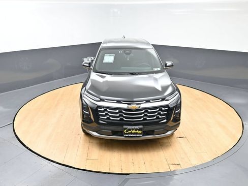 Used 2025 Chevrolet Equinox LT AWD/4WD image 7