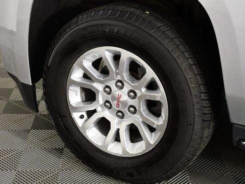 Used 2019 GMC Yukon SLT w/ Open Road Package AWD/4WD image 56