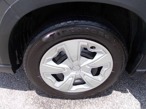 Used 2022 Subaru Forester AWD/4WD image 11