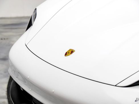 Used 2023 Porsche Taycan 4S AWD/4WD image 29
