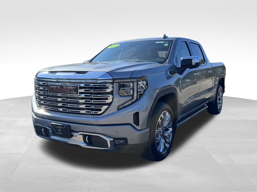 Used 2024 GMC Sierra 1500 Denali AWD/4WD image 1
