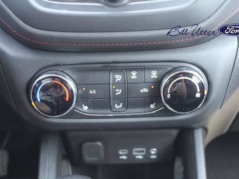 Used 2021 Chevrolet TrailBlazer RS FWD image 16
