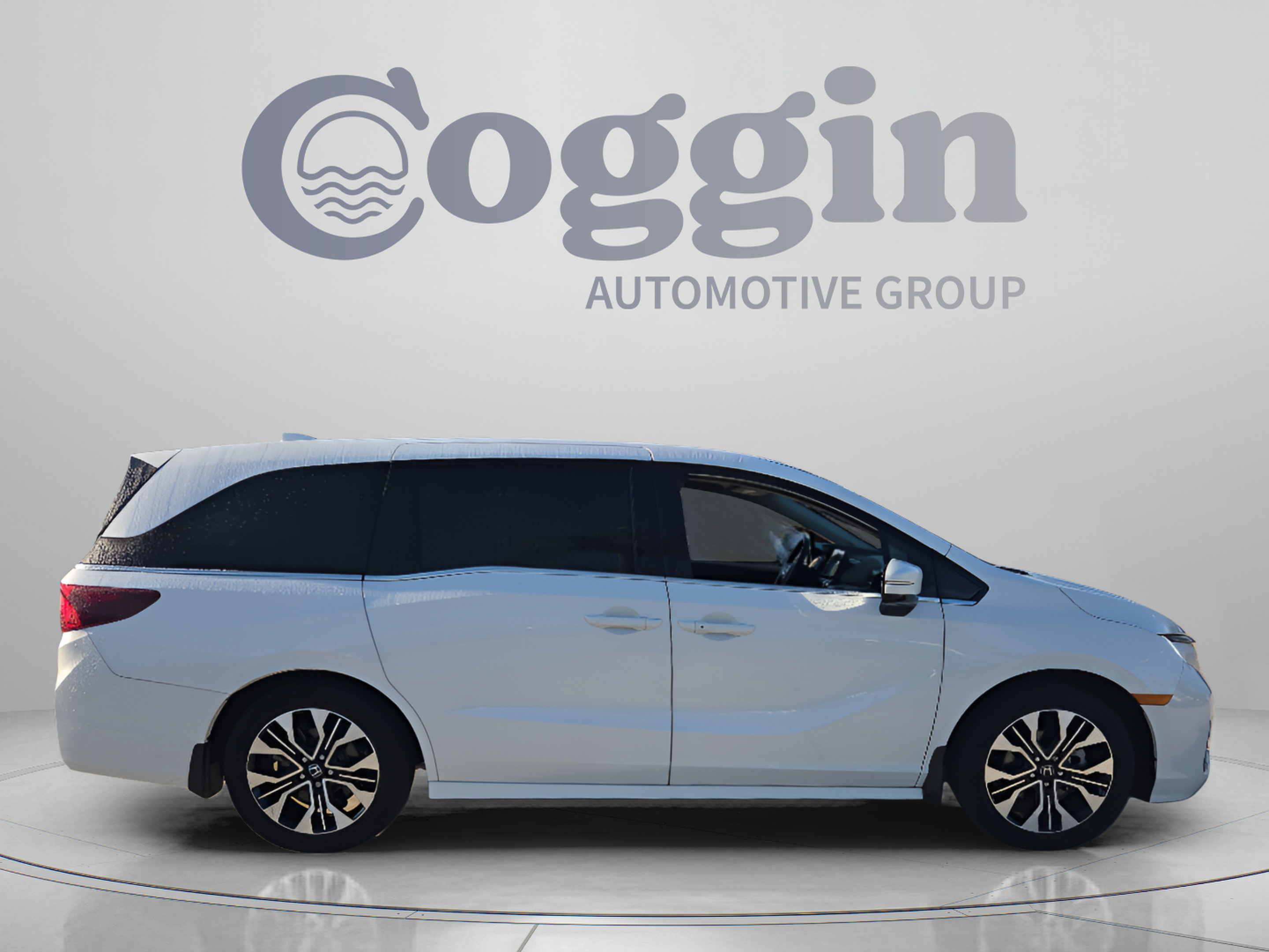 Certified 2025 Honda Odyssey Elite image 6