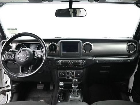 Used 2019 Jeep Wrangler Unlimited Sport S AWD/4WD image 24