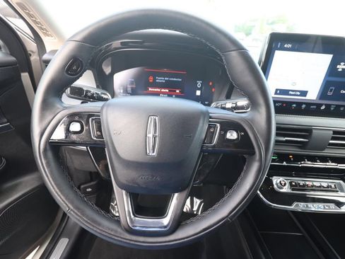 Used 2024 Lincoln Corsair FWD image 19