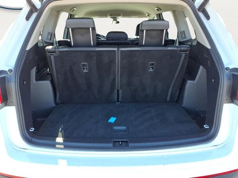 Used 2024 Volkswagen Atlas SE image 5