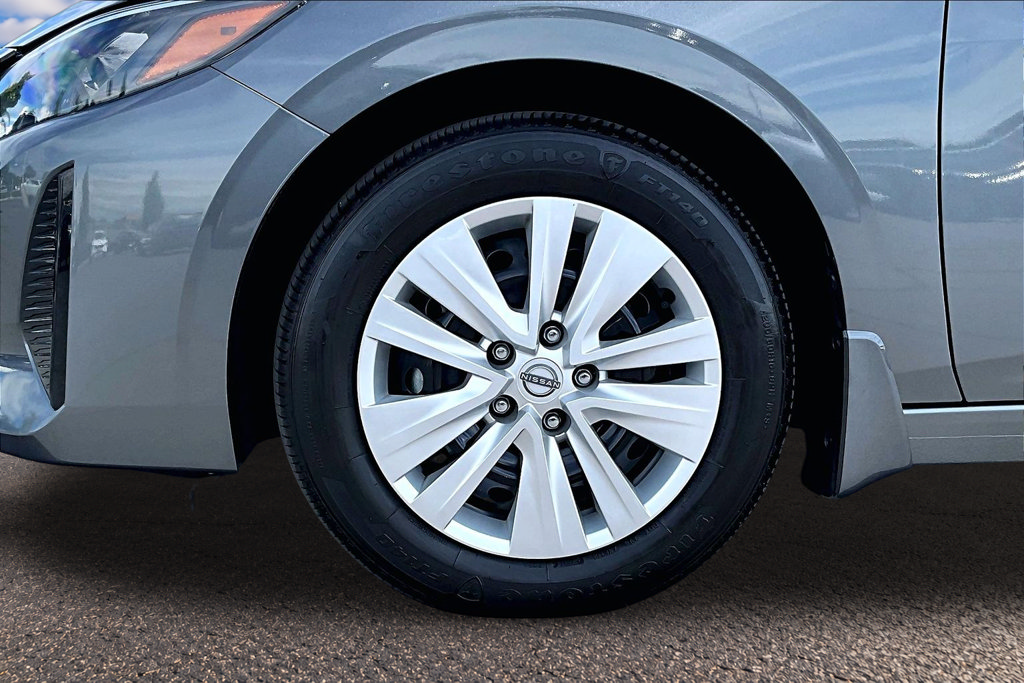 Certified 2025 Nissan Sentra S FWD image 30