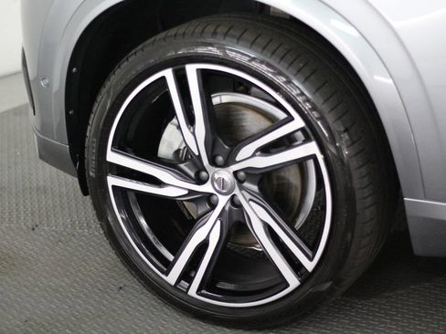 Used 2016 Volvo XC90 T6 R-Design w/ Protection Package Plus AWD/4WD image 62