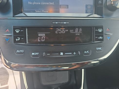 Used 2016 Toyota Avalon Touring FWD image 21