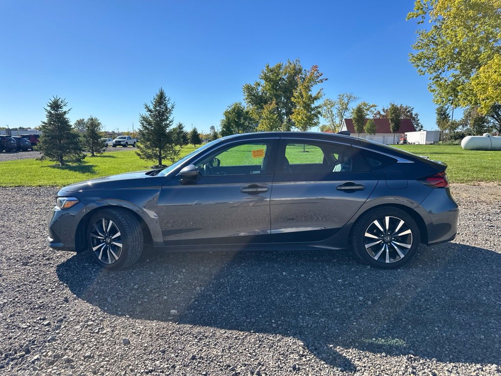 Used 2024 Honda Civic EX-L image 8