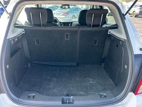 Used 2018 Chevrolet Trax LS FWD image 7