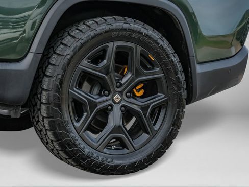 Used 2022 Rivian R1T Adventure image 62