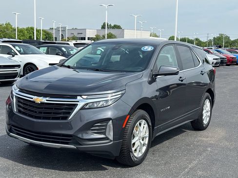 Used 2023 Chevrolet Equinox LT AWD/4WD image 7