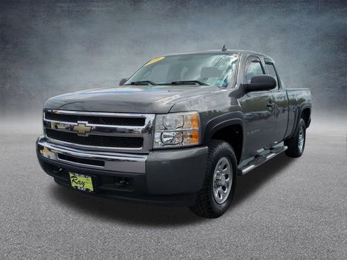 Used 2011 Chevrolet Silverado 1500 LS AWD/4WD image 5