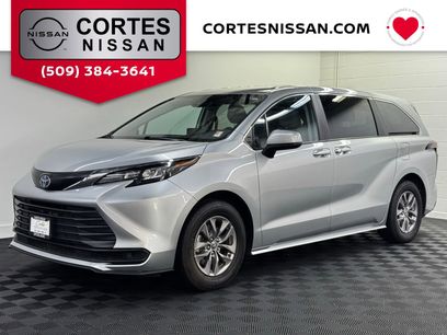 Used 2024 Toyota Sienna LE
