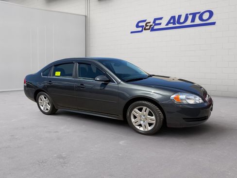 Used 2016 Chevrolet Impala LT FWD image 6