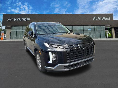 Used 2025 Hyundai Palisade SEL FWD image 3