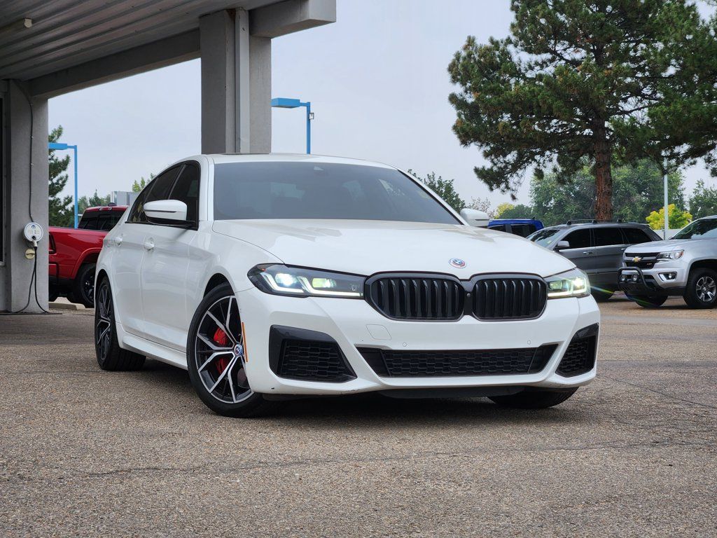 Used 2023 BMW M550i xDrive w/ Executive Package AWD/4WD image 1