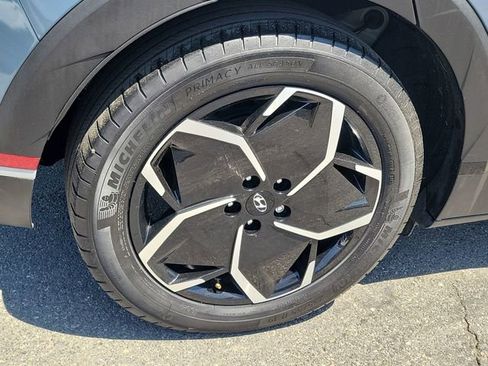 Used 2024 Hyundai Ioniq 5 SEL image 28