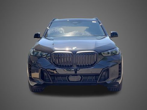 New 2026 BMW X5 xDrive50e AWD/4WD image 2
