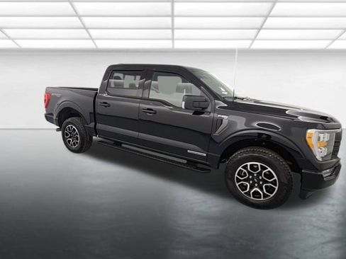 Used 2023 Ford F150 XLT w/ Equipment Group 302A High image 9