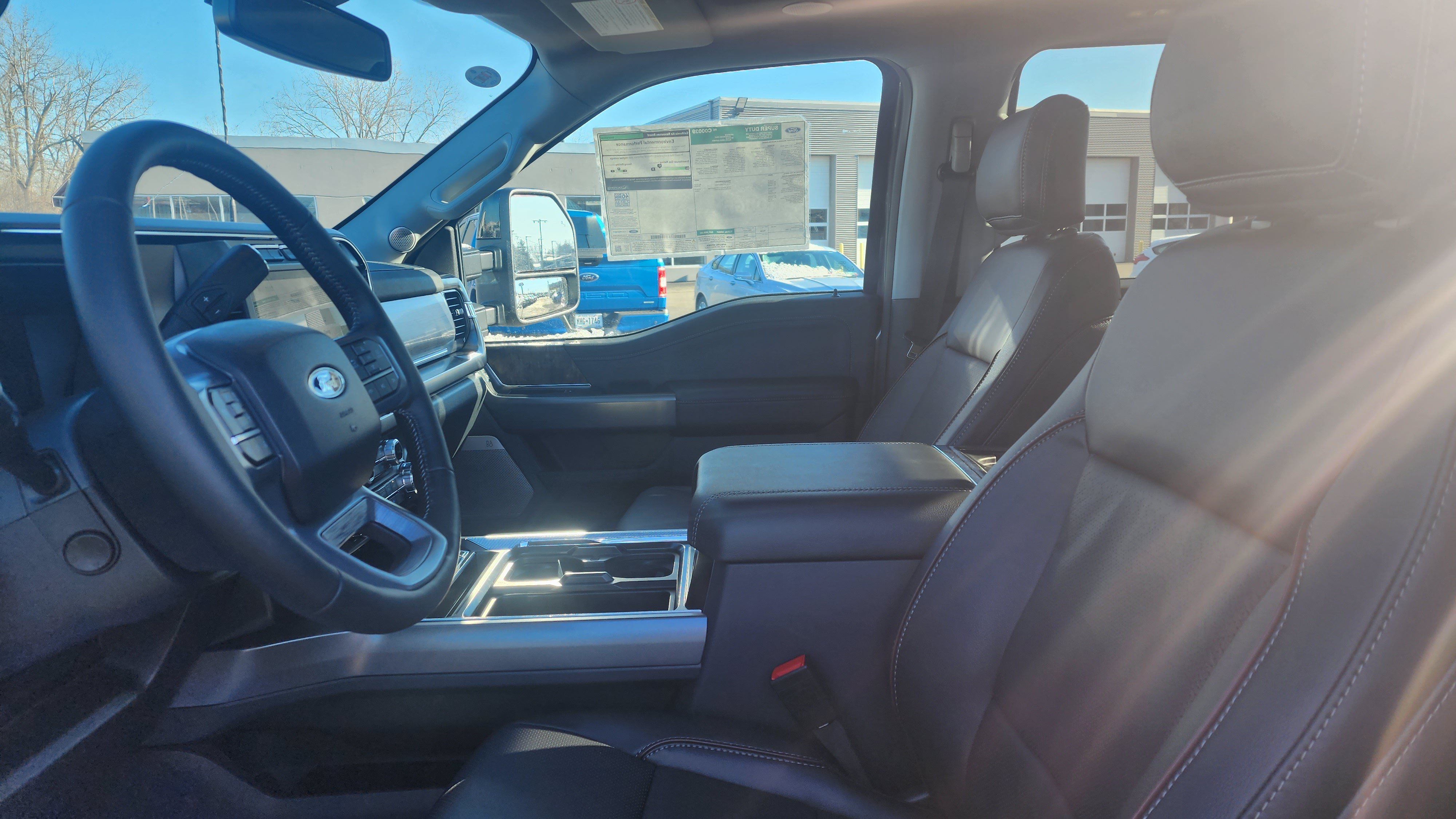 Used 2024 Ford F250 Lariat w/ Lariat Ultimate Package AWD/4WD image 7