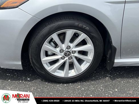 Used 2024 Toyota Camry SE FWD image 9