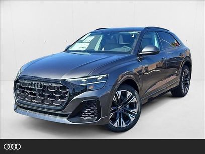 New 2025 Audi Q8 Premium Plus