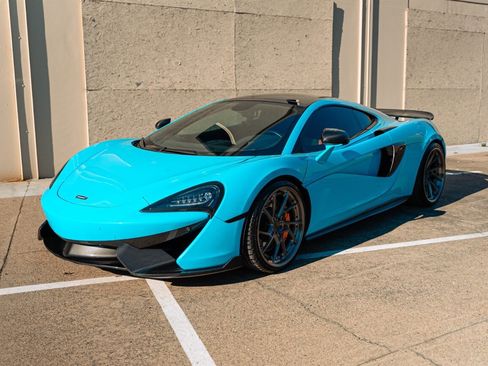 Used 2017 McLaren 570S image 26