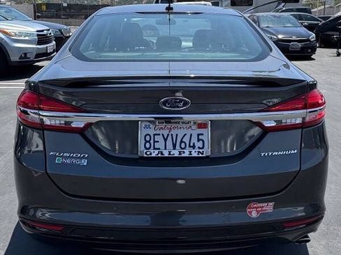 Used 2018 Ford Fusion Energi Titanium FWD image 11