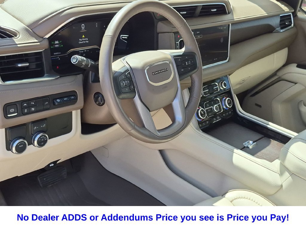 Used 2022 GMC Yukon Denali RWD image 22