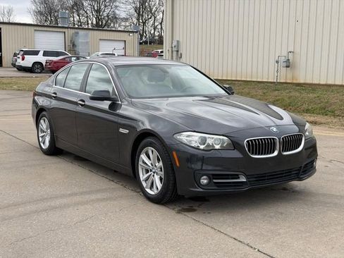 Used 2016 BMW 528i xDrive 528i xDrive w/ Premium Package image 1