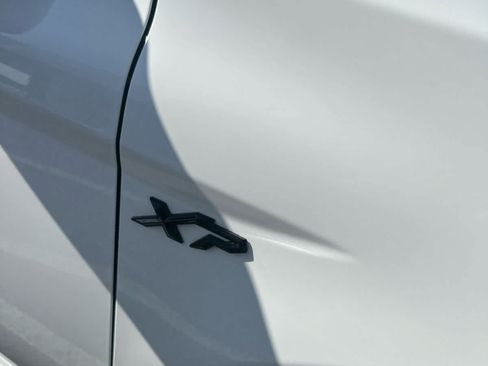 Used 2023 Toyota Camry SE FWD image 8