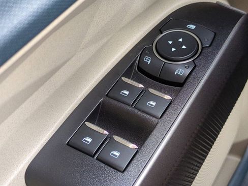 New 2025 Ford Maverick Lariat w/ 4K Tow Package image 24