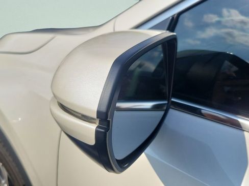 Used 2018 Honda CR-V EX-L image 4