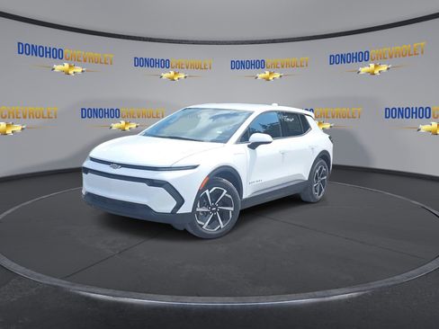 New 2026 Chevrolet Equinox EV LT FWD image 7
