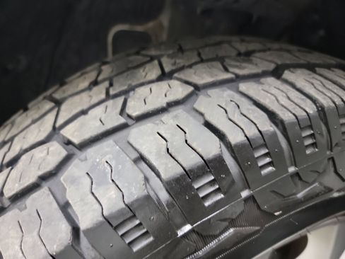 Used 2019 Hyundai Santa Fe SEL image 30