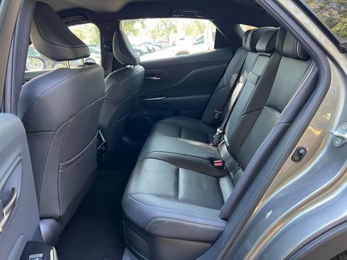 Used 2025 Toyota Crown XLE image 35