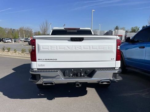 Used 2025 Chevrolet Silverado 1500 LT image 4