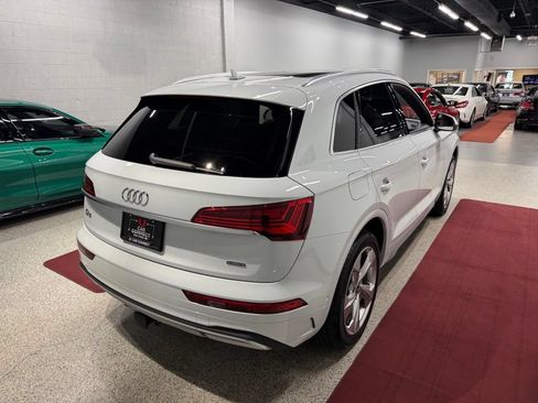 Used 2021 Audi Q5 Prestige w/ Prestige Package AWD/4WD image 13