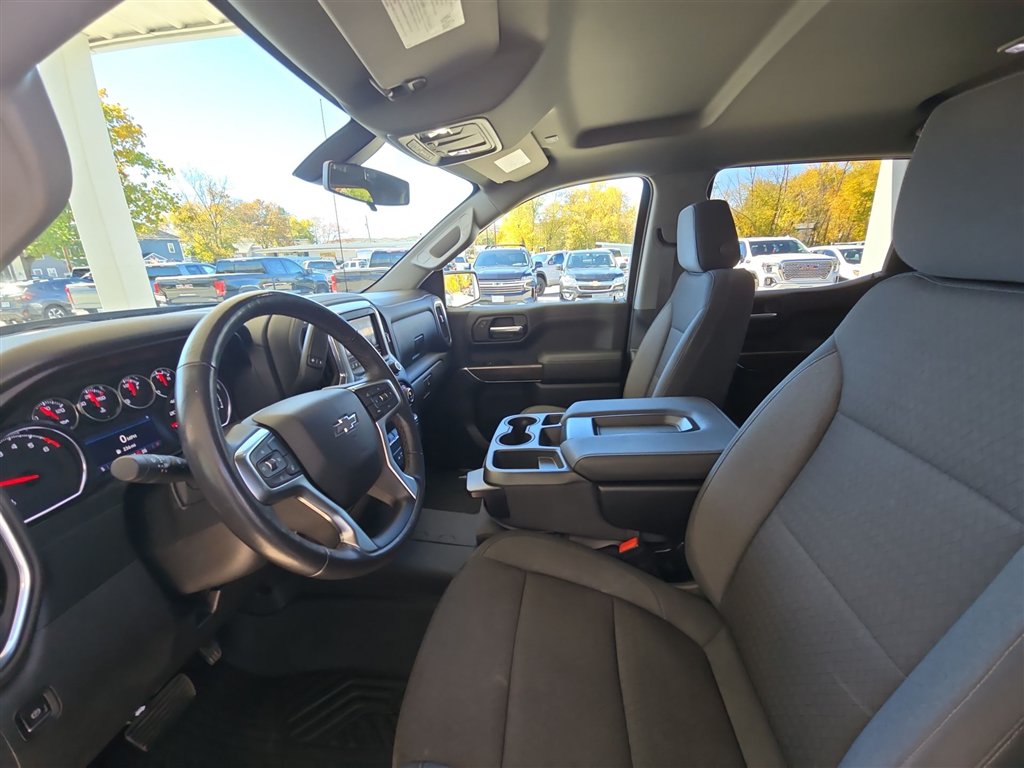 Used 2021 Chevrolet Silverado 1500 RST AWD/4WD image 20