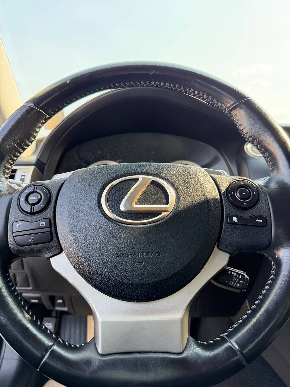 Used 2016 Lexus IS 200t RWD image 7